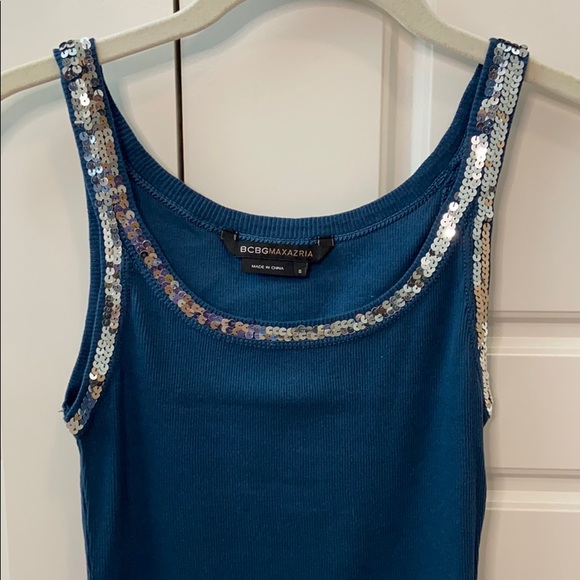 BCBG sequin trim blue tank top small - Picture 2 of 9